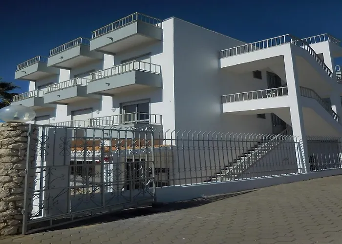 Gasthuis Residencial Campo-mar By Umbral Portimão